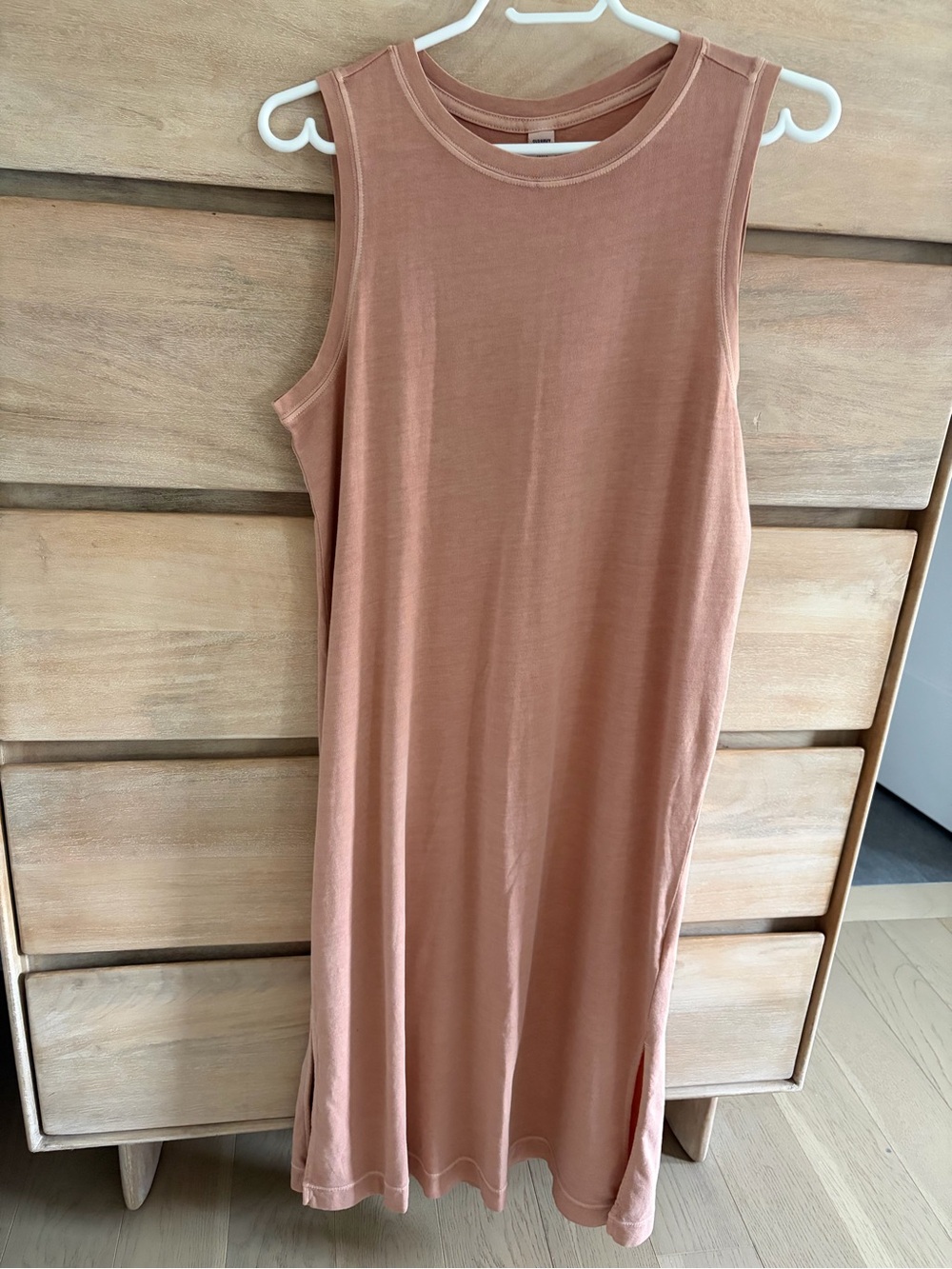 Old Navy Sleeveless Maxi Dress in Clay Pink